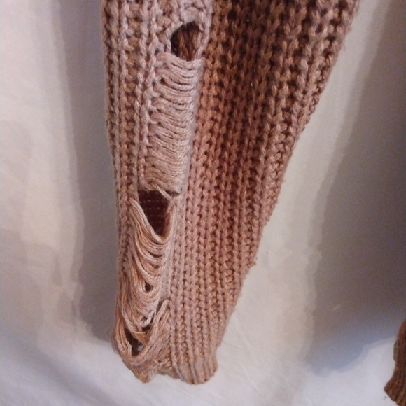 De RothChild Deconstructed Ribbed Sweater - Picture 6 of 10